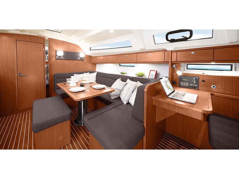 Book yachts online - sailboat - Bavaria 41 Cruiser Style - OFFSPRING - rent