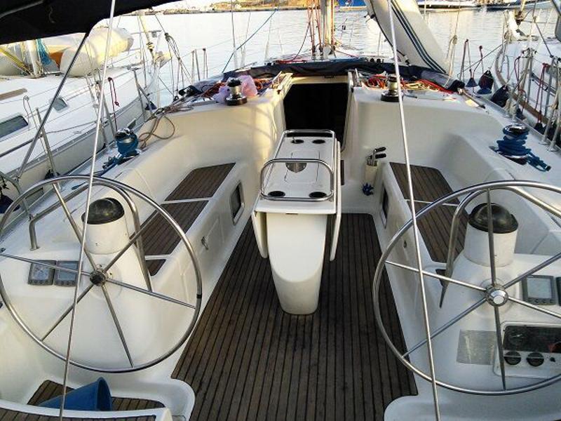 Book yachts online - sailboat - Sun Odyssey 43 - Veni I - rent