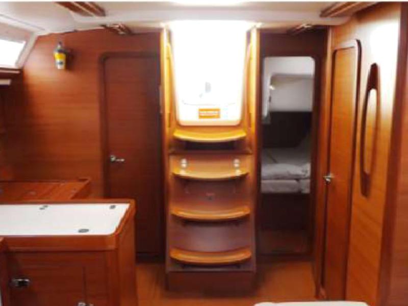 Book yachts online - sailboat - Dufour 450 GL - Oscar Time - rent