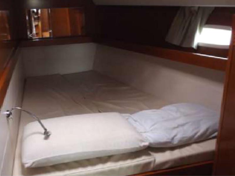 Book yachts online - sailboat - Oceanis 50 Family - In Compliance - rent