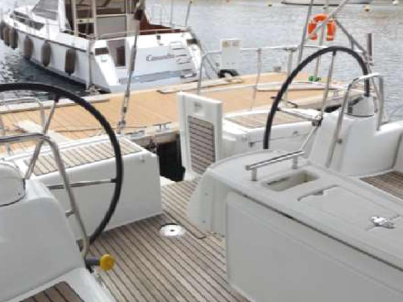 Book yachts online - sailboat - Oceanis 50 Family - In Compliance - rent