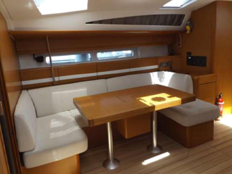 Book yachts online - sailboat - Jeanneau 53 - Big Fella Thanks - rent