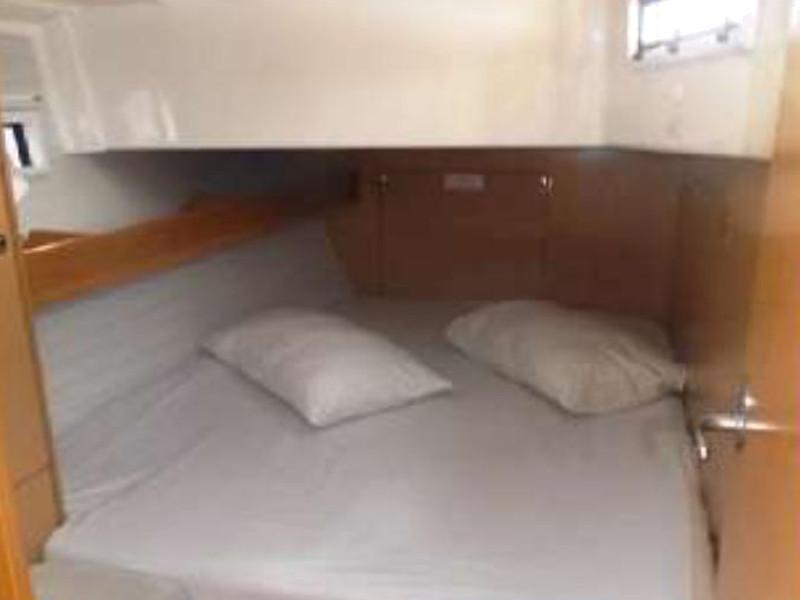 Book yachts online - sailboat - Bavaria Cruiser 45 - Moonmist - rent