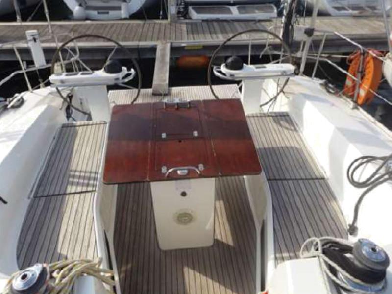 Book yachts online - sailboat - Bavaria Cruiser 45 - Moonmist - rent