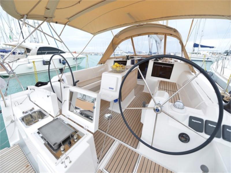 Book yachts online - sailboat - Dufour 412 Grand large - Perfect Candidate - rent