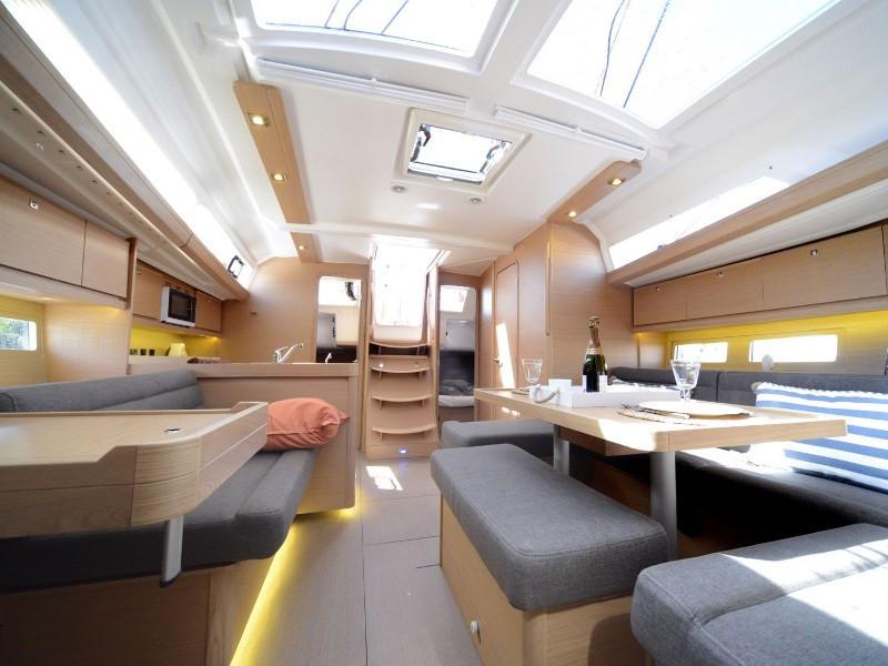 Book yachts online - sailboat - Dufour 412 Grand large - Perfect Candidate - rent