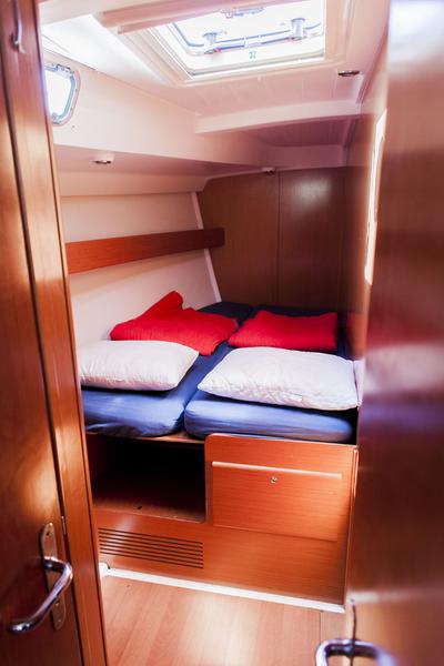 Book yachts online - sailboat - Cyclades 50.5 - Penny, Generator + A/C + Heating, REFIT 2021 - rent