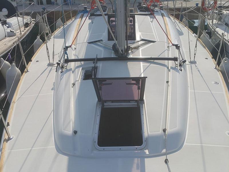 Book yachts online - sailboat - Sun Odyssey 409 - INVINCIBLE II - rent