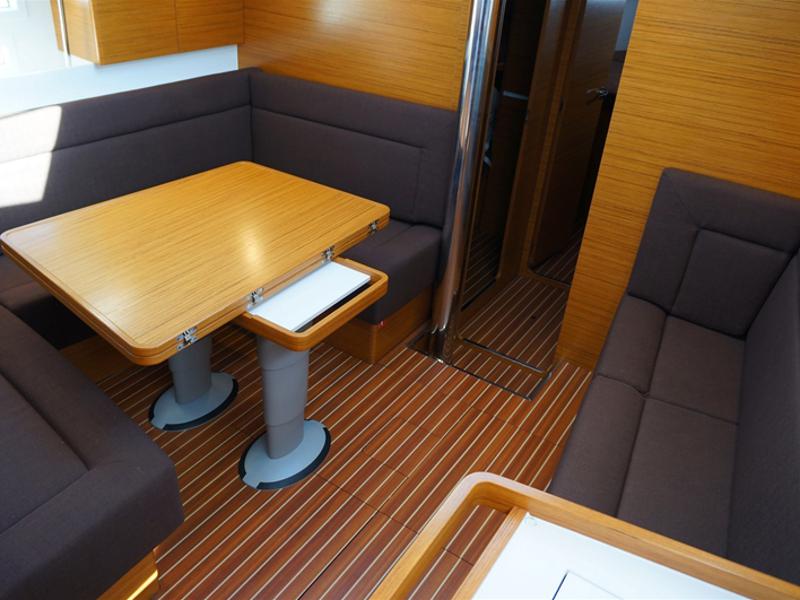 Book yachts online - sailboat - Elan 45 Impression - Thetis - rent