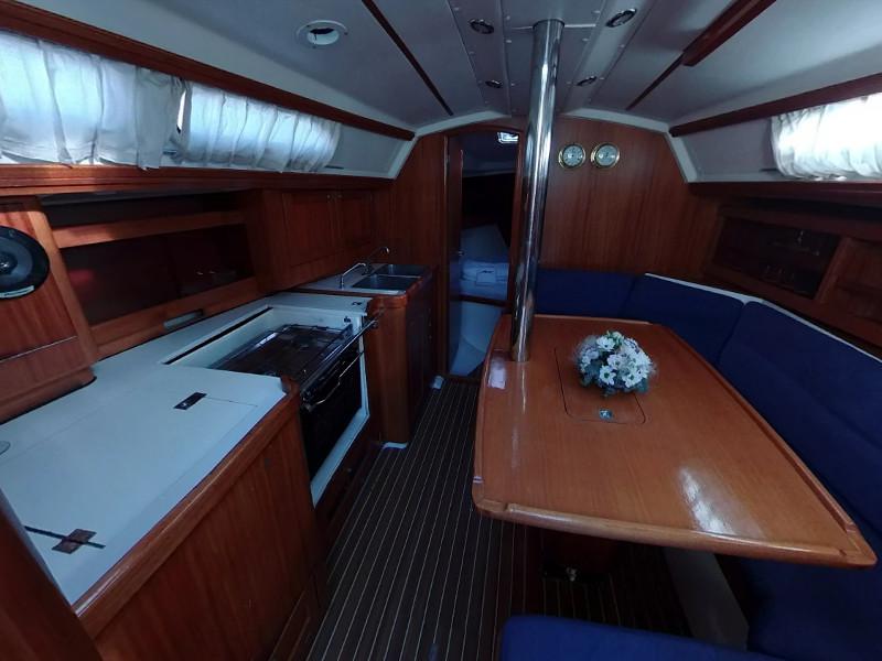 Book yachts online - sailboat - Elan 36 - VRIJES - rent