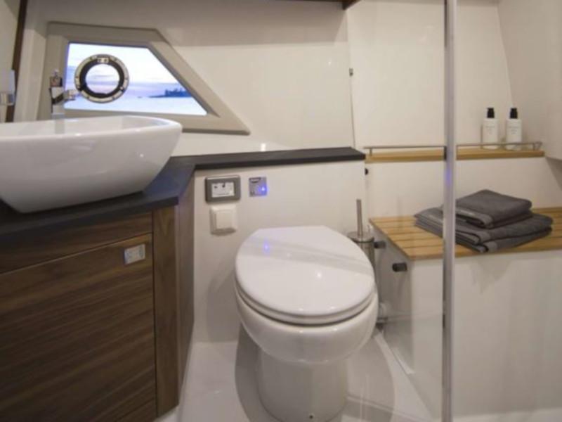 Book yachts online - motorboat - Grandezza 37 CA - KRISTINA - rent