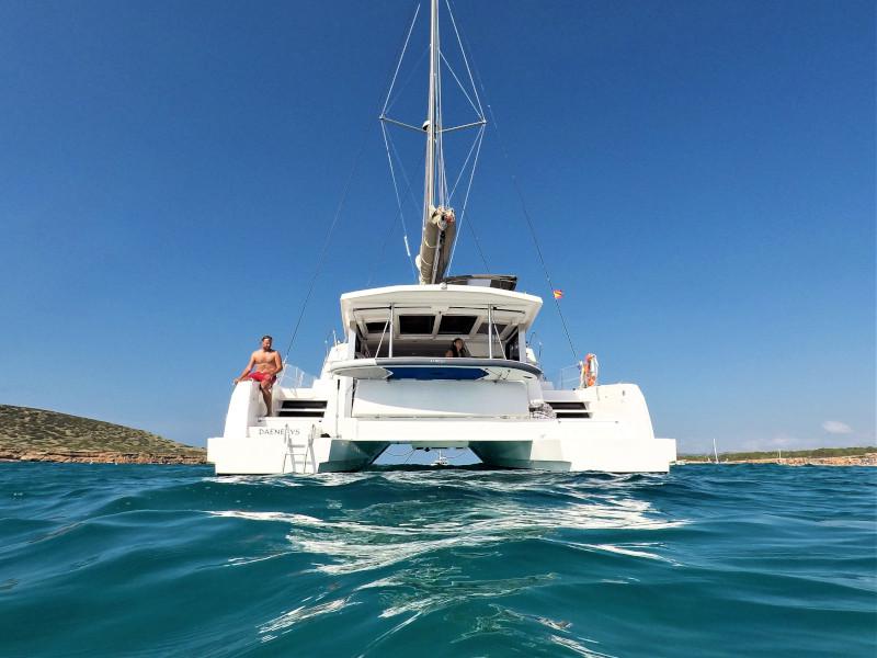 Book yachts online - catamaran - Bali 4.0 - DAENERYS - rent