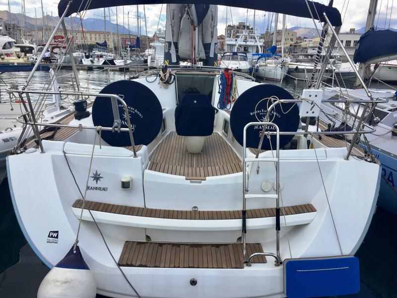 Book yachts online - sailboat - Sun Odyssey 42 i - Sparrow - rent