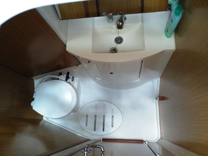 Book yachts online - sailboat - Sun Odyssey 42 i - Sparrow - rent