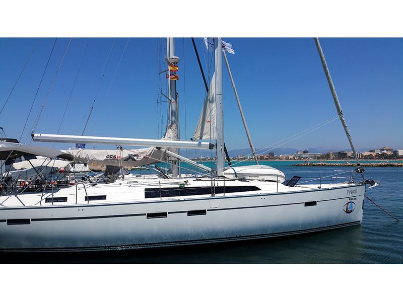 Book yachts online - sailboat - Bavaria Cruiser 51 - Firewall - rent