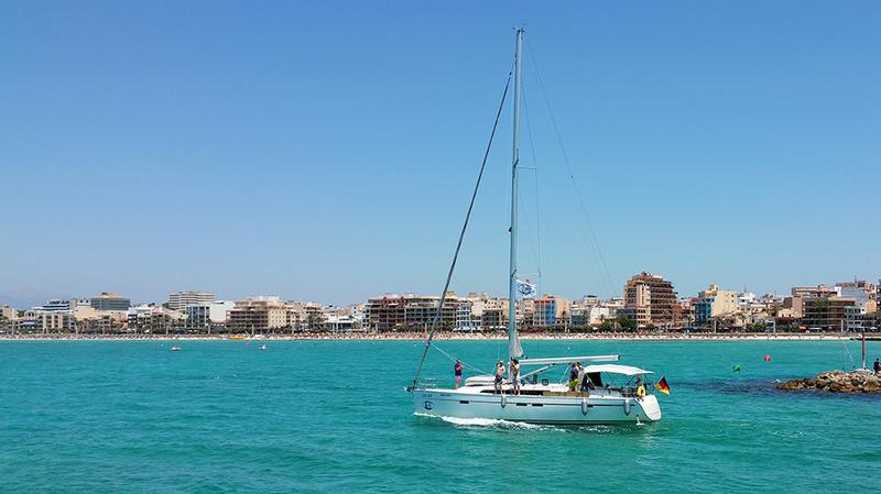 Book yachts online - sailboat - Bavaria Cruiser 46 L - Lucy Ball - rent