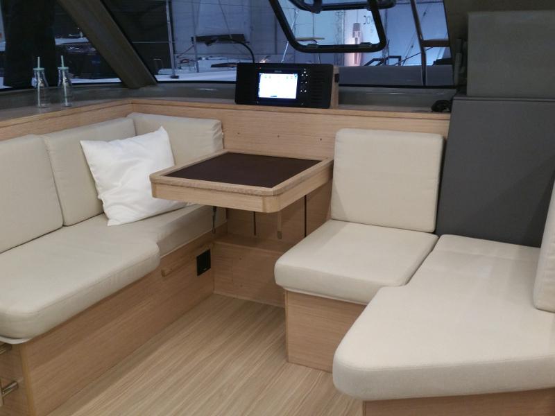 Book yachts online - catamaran - Helia 44 - YAKIRA - rent
