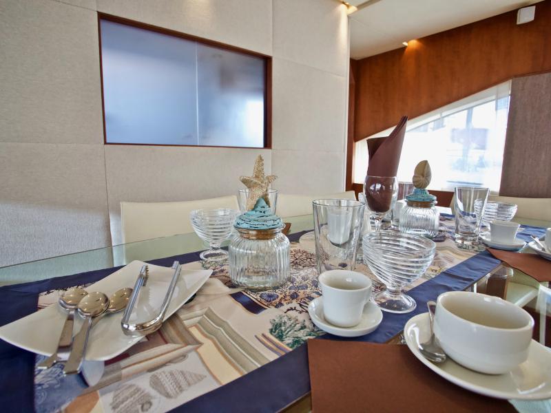 Book yachts online - motorboat - Aicon 75 - Lutetia - rent