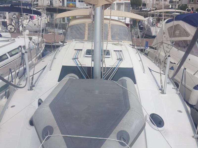 Book yachts online - sailboat - Elan 434 - Rebekka - rent