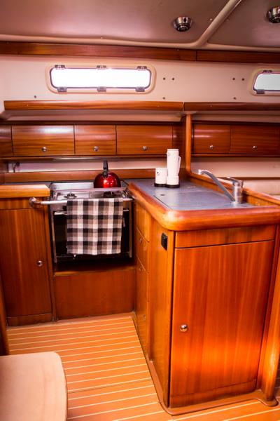 Book yachts online - sailboat - Bavaria 36 - KONSTANTINOS  - rent