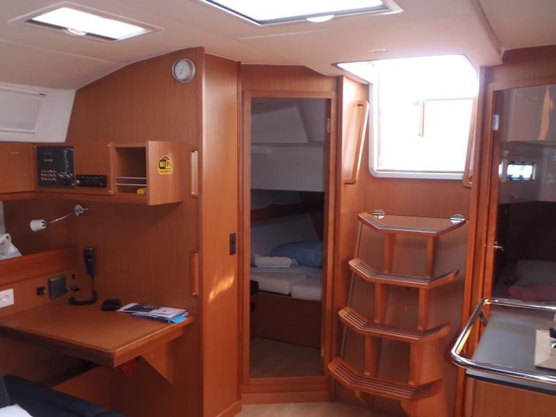 Book yachts online - sailboat - Bavaria Cruiser 45 - Albatros - rent