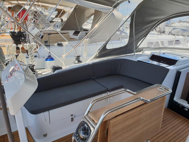 Book yachts online - sailboat - Hanse 458 - Adagio - rent