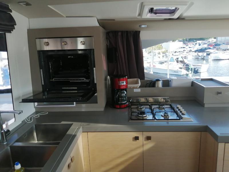 Book yachts online - catamaran - Saona 47 - Aquarius III - rent