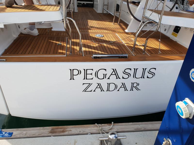 Book yachts online - sailboat - Hanse 508 - Pegasus - rent