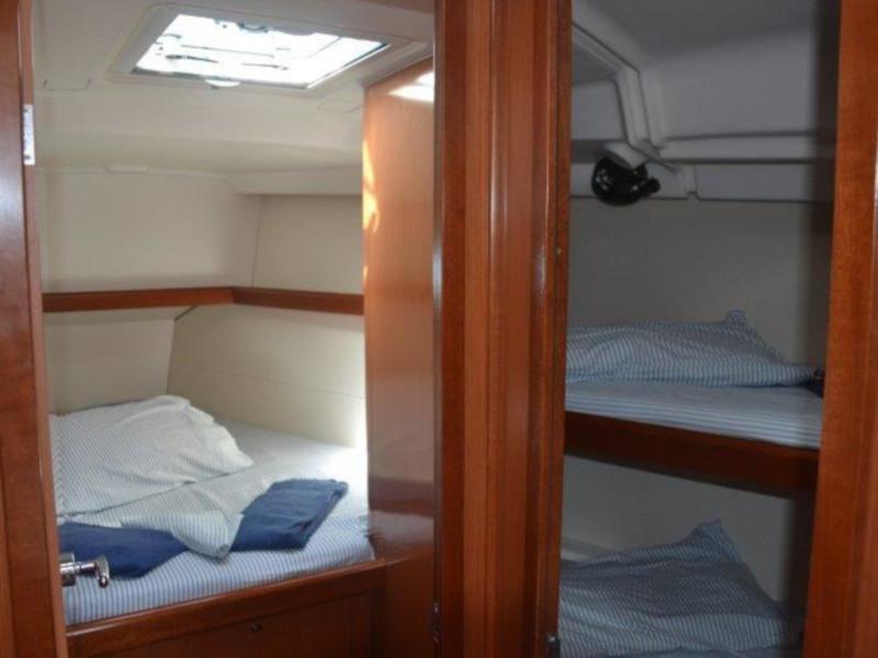 Book yachts online - sailboat - BENETEAU Oceanis 43.4 REFIT 2019 - TOPAZ  - rent
