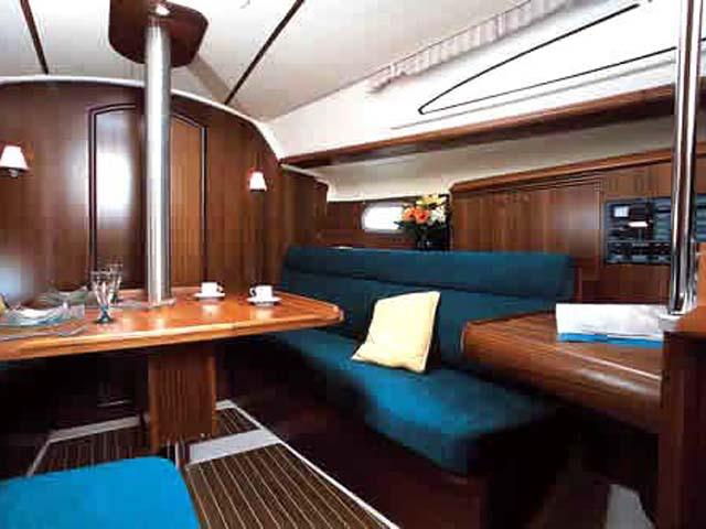 Book yachts online - sailboat - Sun Odyssey 32 i REFIT 2019 - GEMSTONE P.c - rent