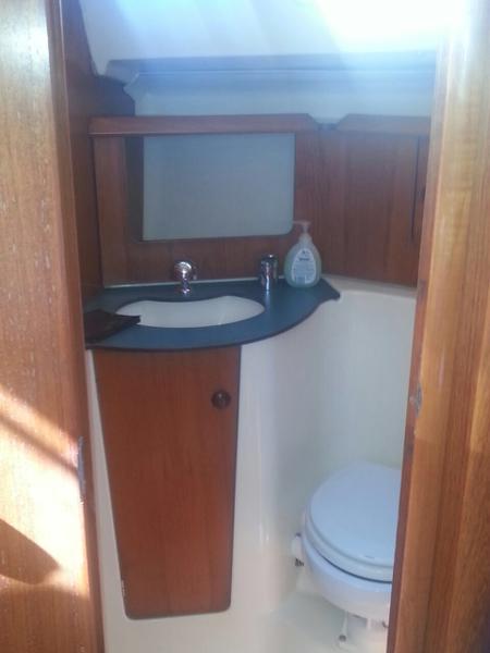Book yachts online - sailboat - Sun Odyssey 32 - Sixty - rent