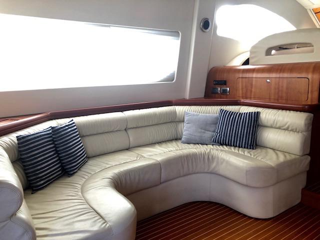 Book yachts online - motorboat - Maestrale 52 - Maestrale 52 - rent