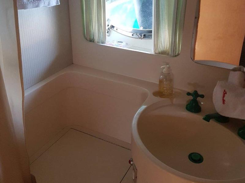 Book yachts online - motorboat - Riva 50 - Diable - rent