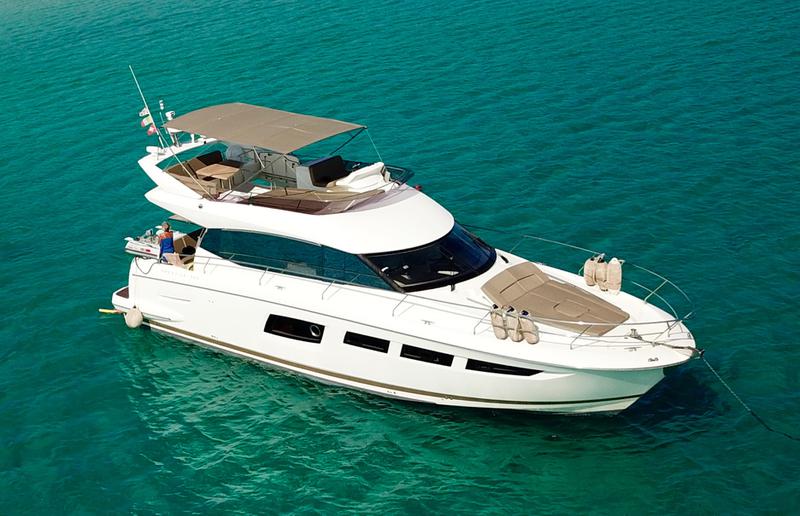 Book yachts online - motorboat - Prestige 500 Fly - Sardegna Blu - rent