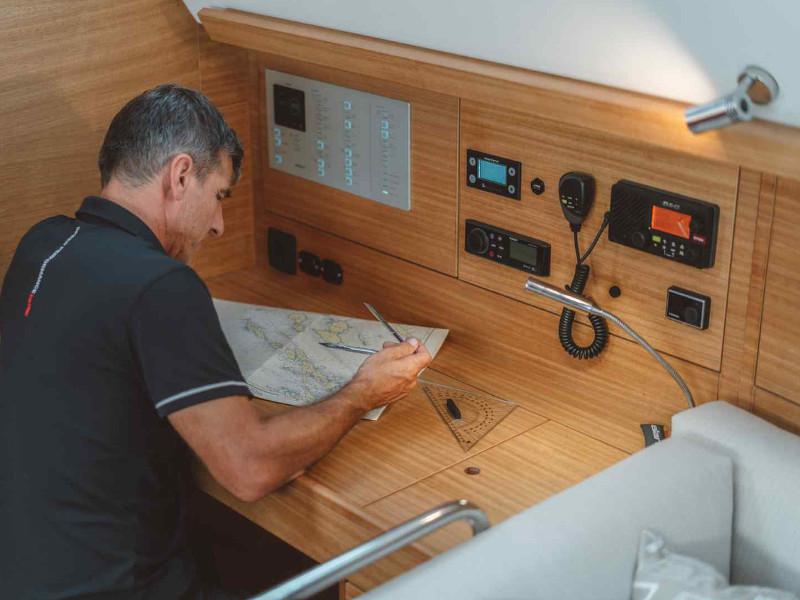 Book yachts online - sailboat - Elan Impression 45.1 - TOP GUN new 2020 - rent