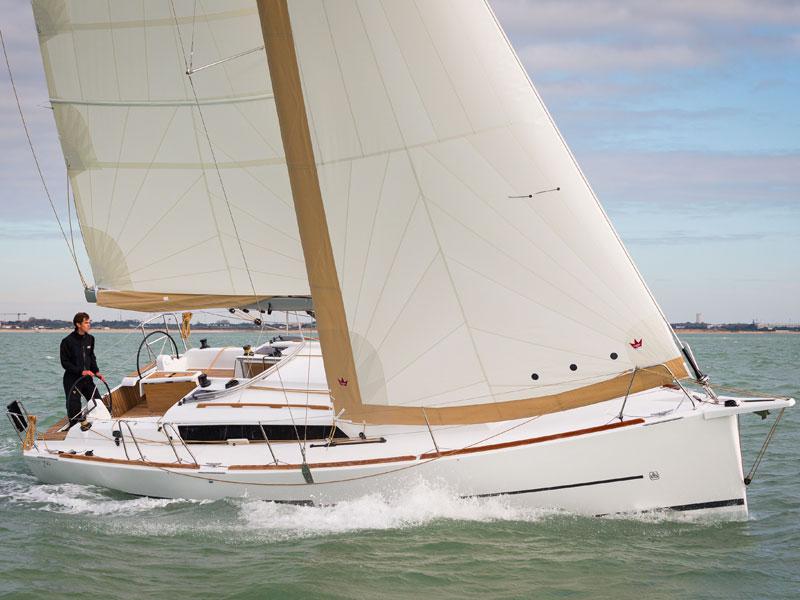 Book yachts online - sailboat - Dufour 350 Grand Large - RONJA 2017 - rent