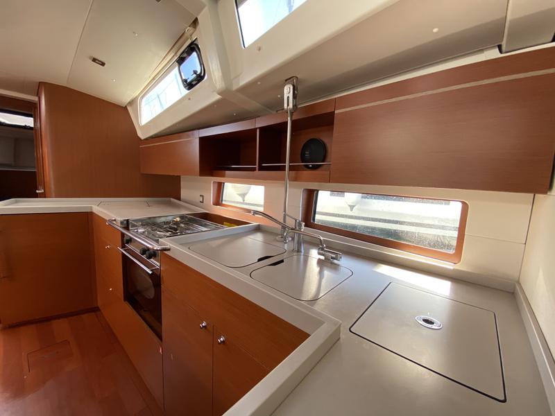 Book yachts online - sailboat - Oceanis 46.1 - No stress - rent
