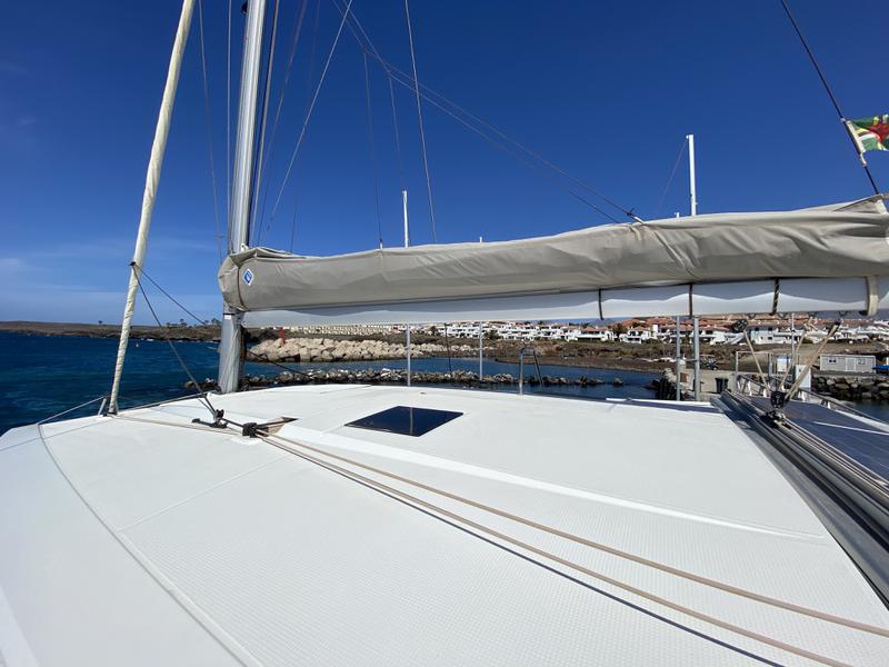 Book yachts online - catamaran - Lucia 40 - Aquila  - rent