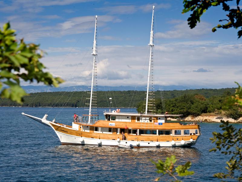 Book yachts online - other - Gulet - Morska Lastavica - rent