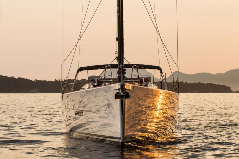 Book yachts online - sailboat - Dufour 56 Exclusive - INVICTUS - rent