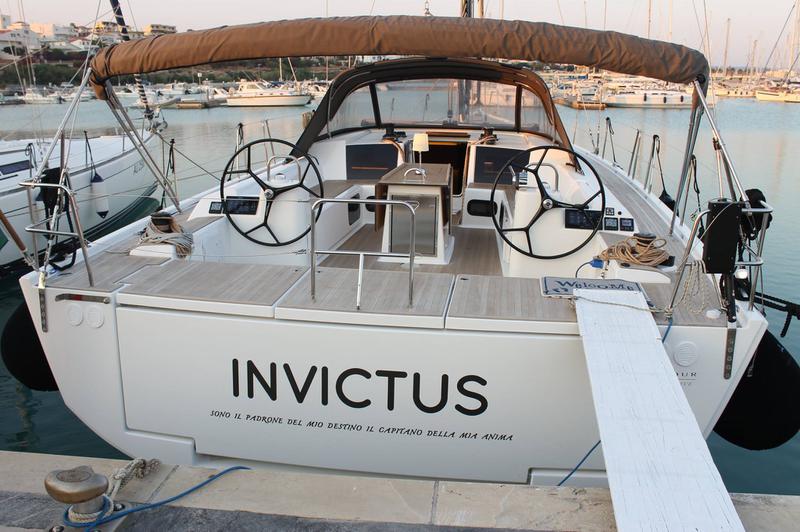 Book yachts online - sailboat - Dufour 56 Exclusive - INVICTUS - rent