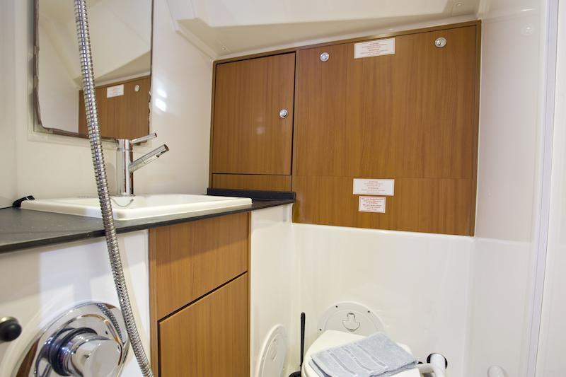 Book yachts online - sailboat - Bavaria 41 Cruiser - Astros - rent