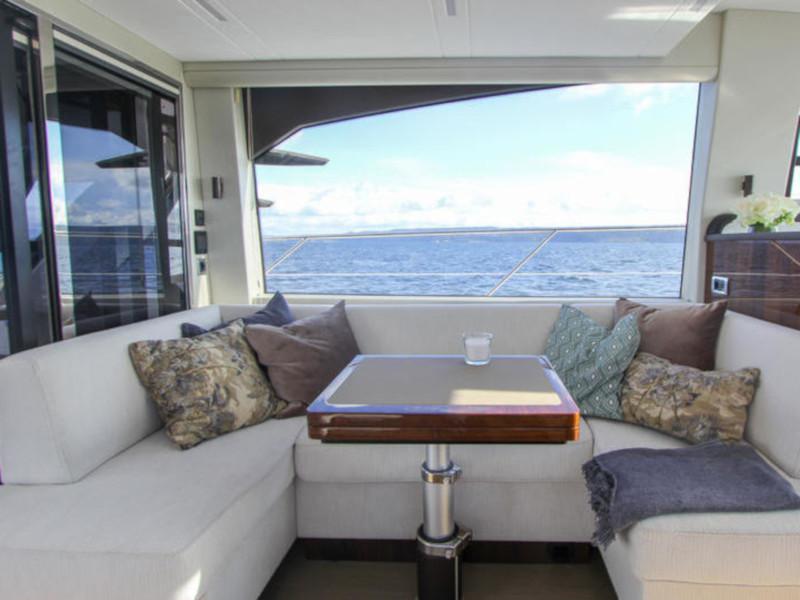 Book yachts online - motorboat - Fairline Squadron 53 - Squadron 53 - rent
