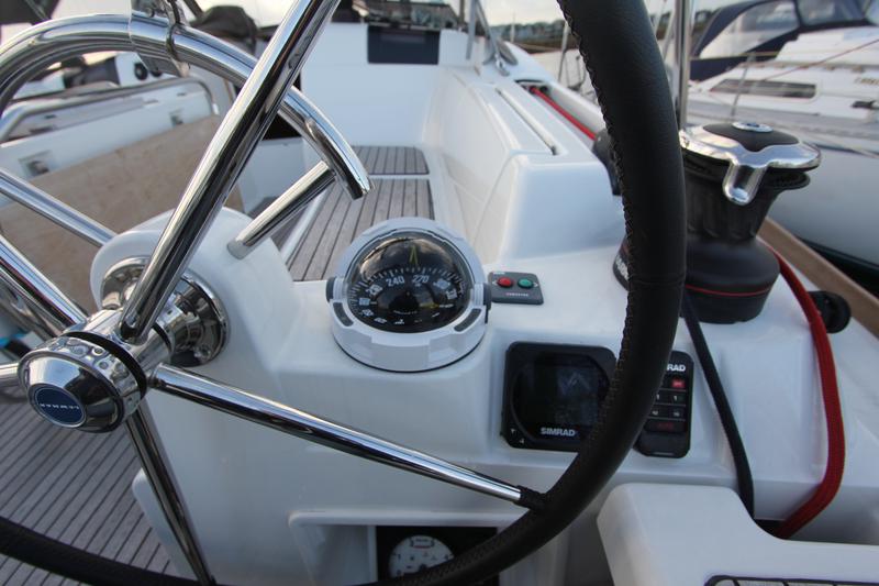 Book yachts online - sailboat - Sun Odyssey 409 - Vivace - rent