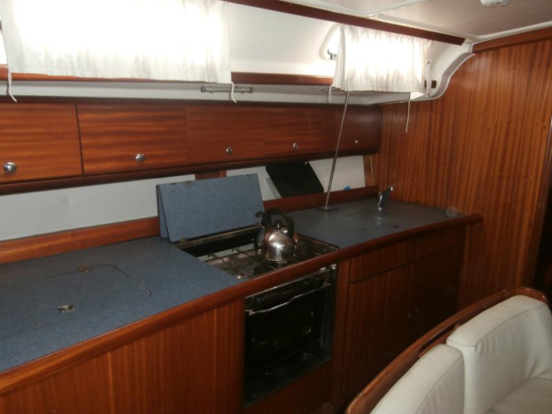 Book yachts online - sailboat - Bavaria 44 - Mystique - rent