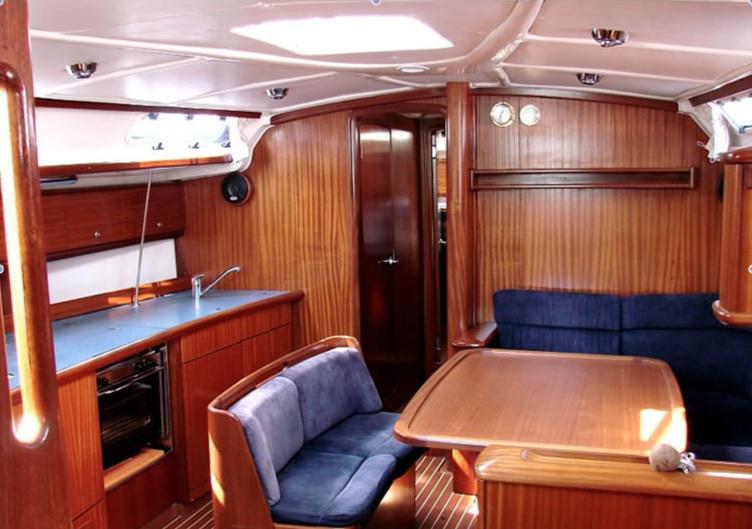 Book yachts online - sailboat - Bavaria 44 - B44-1 (new sails 2020) - rent