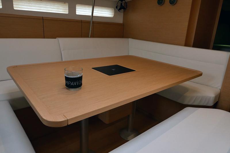 Book yachts online - sailboat - Sun Odyssey 519 - Impavida - rent