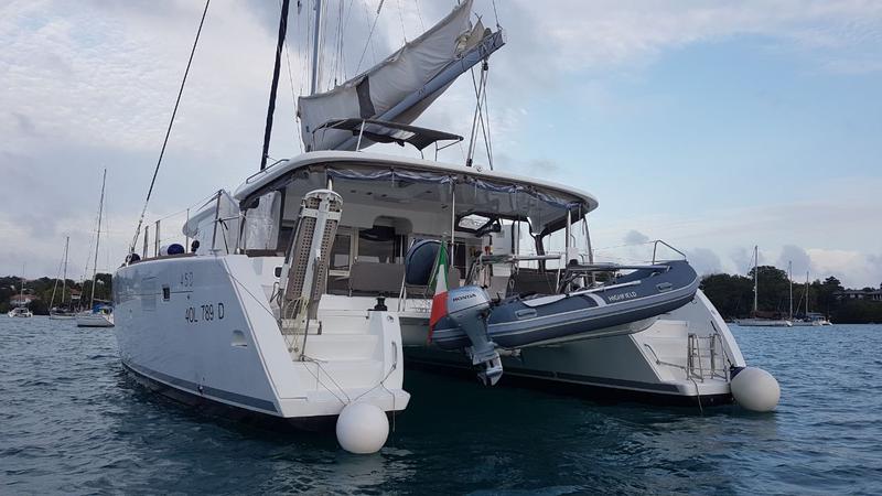 Book yachts online - catamaran - Lagoon 450F - Kaus Australis (A/C, WM, Generator, Inverter) - rent