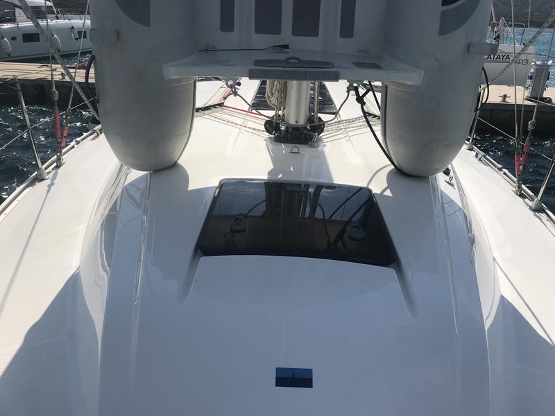 Book yachts online - sailboat - Sun Odyssey 49i - Eudora (GND) - rent