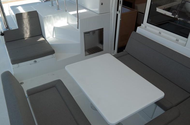 Book yachts online - catamaran - Lagoon 400 S2 - Atlante (PMI) - rent